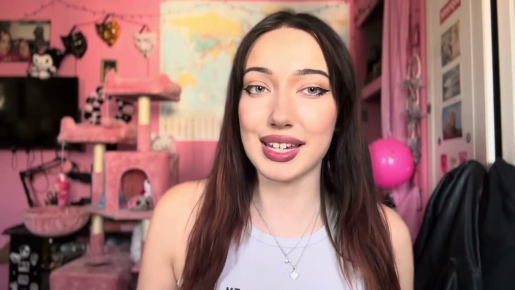 Benefits of Doing Findom to Make Money